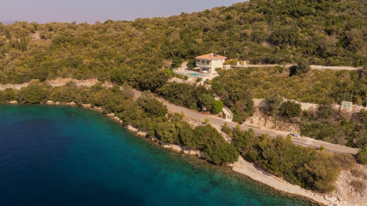 Meganisi Blue Villa Spartokhorion Exterior photo