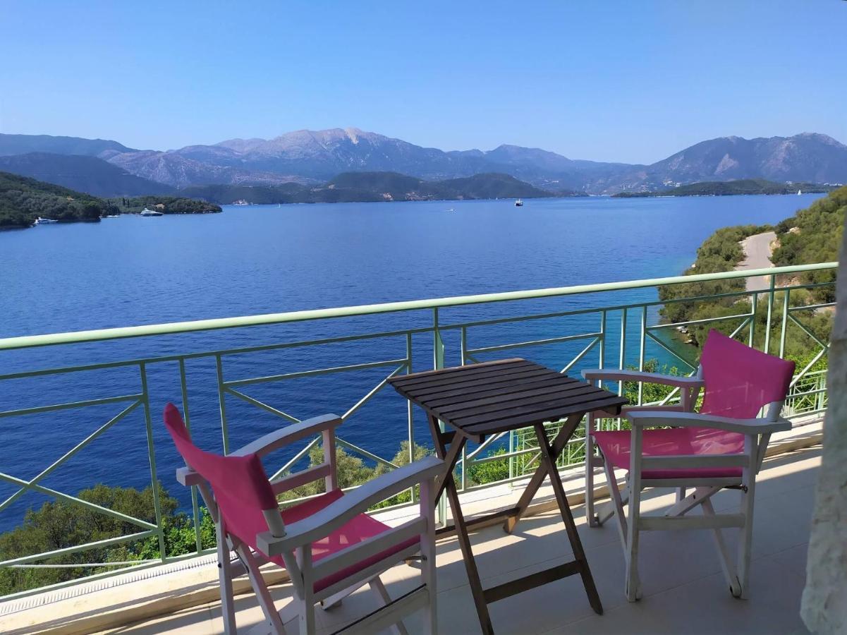 Meganisi Blue Villa Spartokhorion Exterior photo